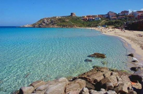 Отель Appartamenti Lungoni  Santa Teresa di Gallura